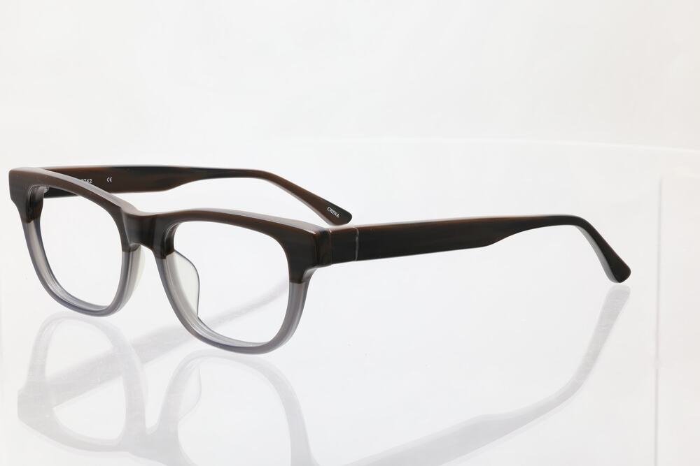 SEE 9742 C904 47-17-140 Eyeglass FRAMES ONLY - GOOD CONDITION - READ DESCRIPTION